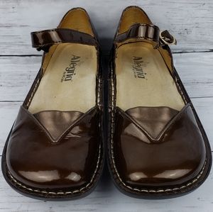 417aub Alegria MAD-126  metallic brown  Mary Jane…